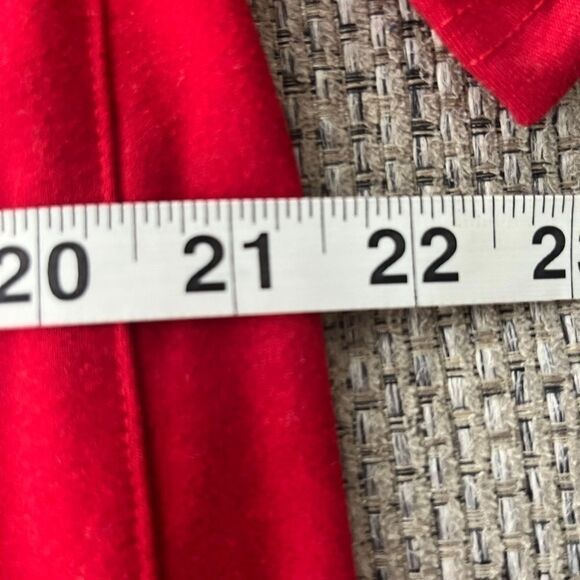 Men’s Nike Shirt - Picture 2 of 5